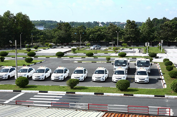 Trung tâm Dạy lái xe ô tô tại Đồng Nai
